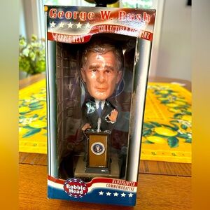 Commemorative Handpainted Bobblehead George W Bush Collectible Figure NIB